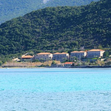 Smyros Resort Poúlithra 외부 사진