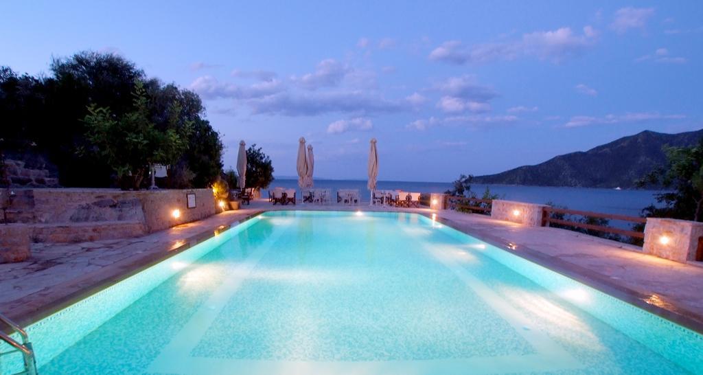 Smyros Resort Poúlithra 외부 사진