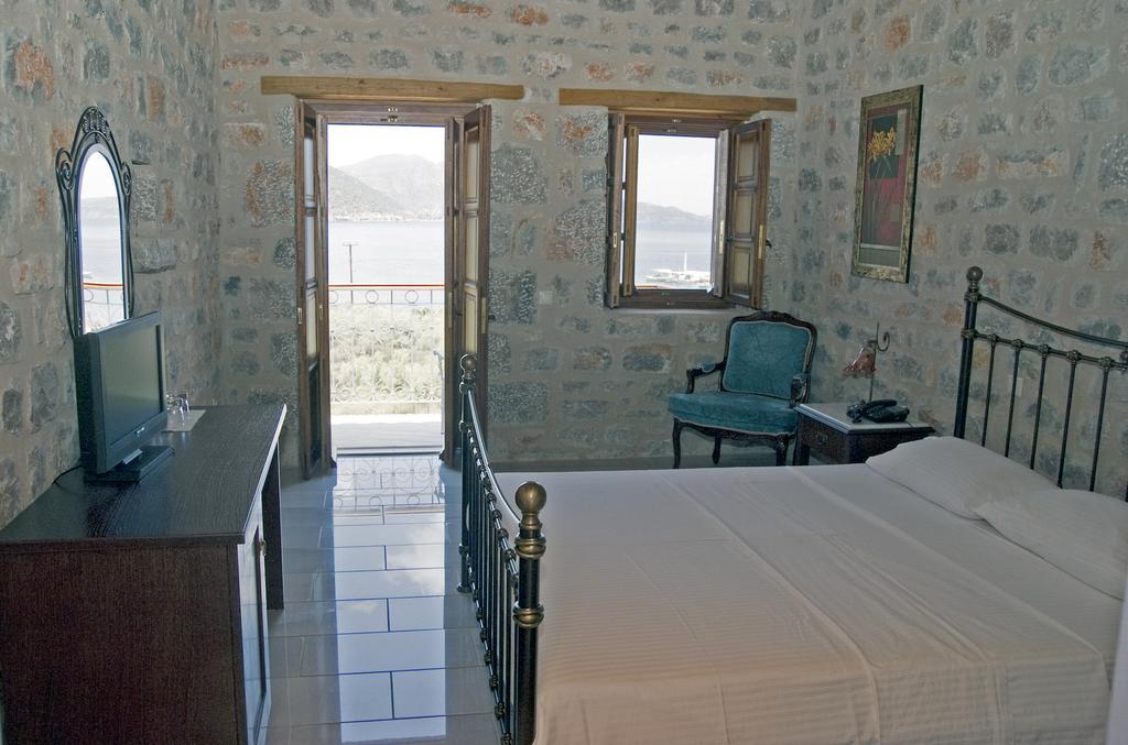 Smyros Resort Poúlithra 외부 사진